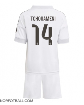Billige Fotballdrakt Real Madrid Aurelien Tchouameni #14 Replika Hjemmedraktsett Barn 2025-26 Kortermet (med bukser)